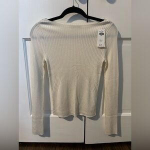 Abercrombie white sweater size small NWT